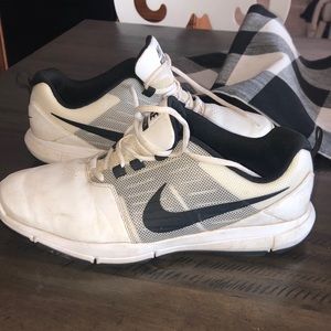 Nike golf spikes